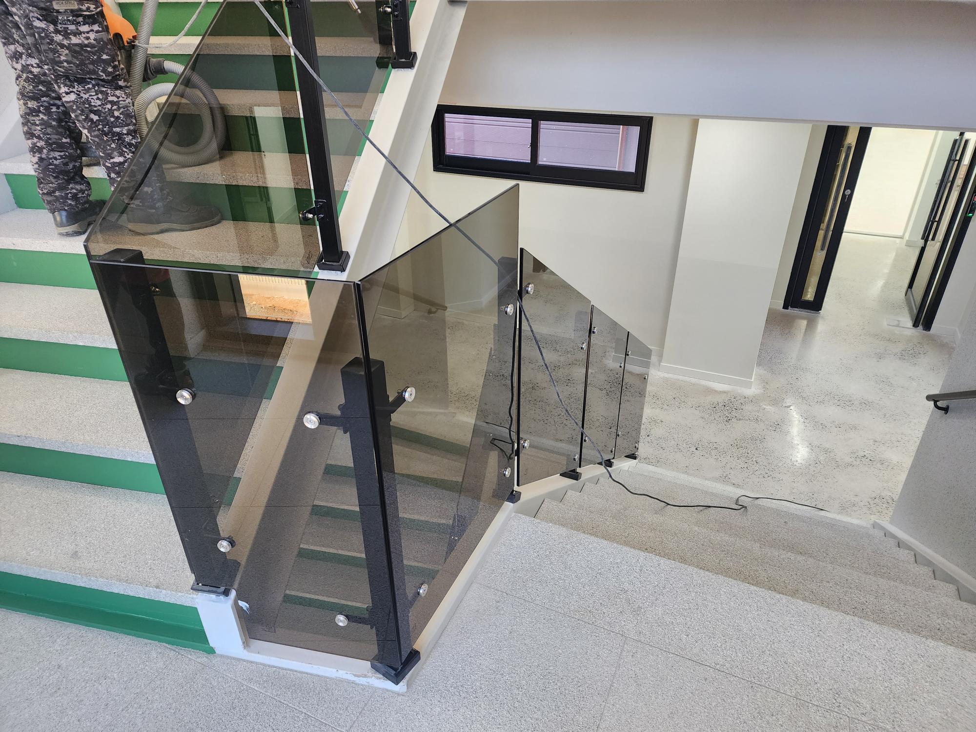 ��ǰ�̹���